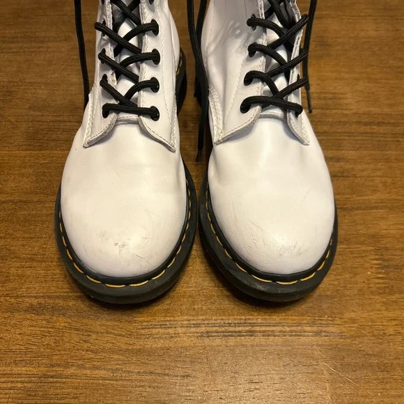 Dr. Martens 1460 White Leather Boots with Black Laces Size W9 - Picture 8 of 12
